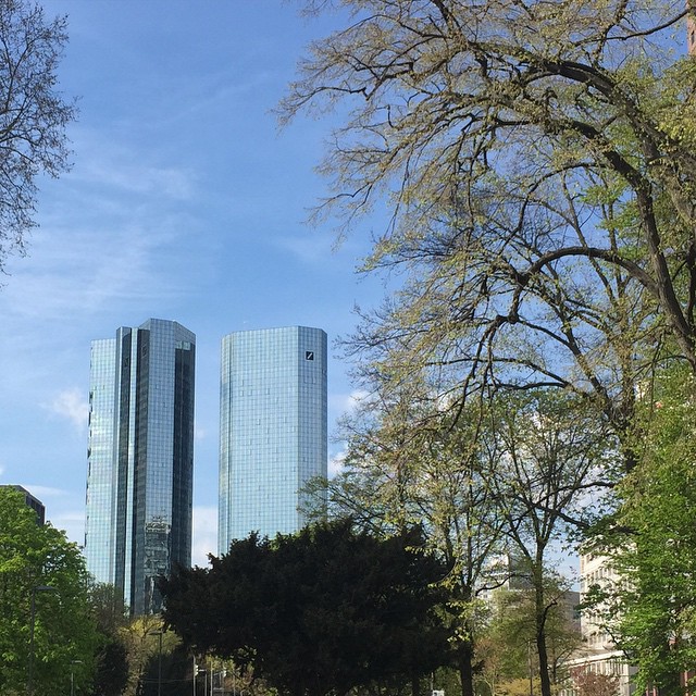 Side by side #Frankfurt #Skyline